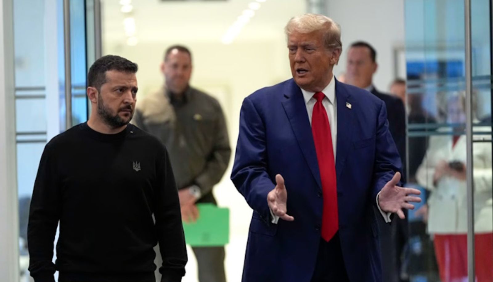 Le président de l'Ukraine, Volodymyr Zelensky, et le président des États-Unis, Donald Trump, deux hommes politiques au coeur d'événements qui font quotidiennement les manchettes.