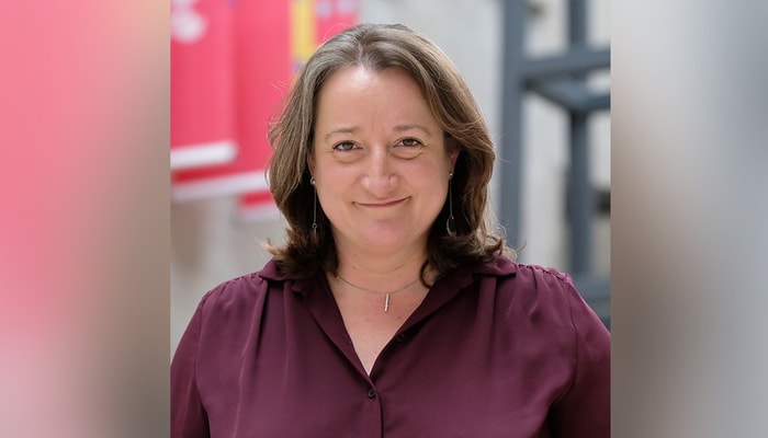 Gaëlle Falcon est professeure au Département de management. Elles est notamment une spécialiste de la gestion des ressources humaines et de la gestion de l'équité, de la diversité et de l'inclusion. 