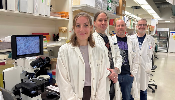 Alexandra Bourgeois, étudiante au doctorat et première auteure de l’étude, Louis-David Martin, étudiant à la maîtrise, Dominic Gagnon, professionnel de recherche, et Dave Richard, professeur à la Faculté de médecine de et chercheur au Centre de recherche du CHU de Québec – Université Laval.