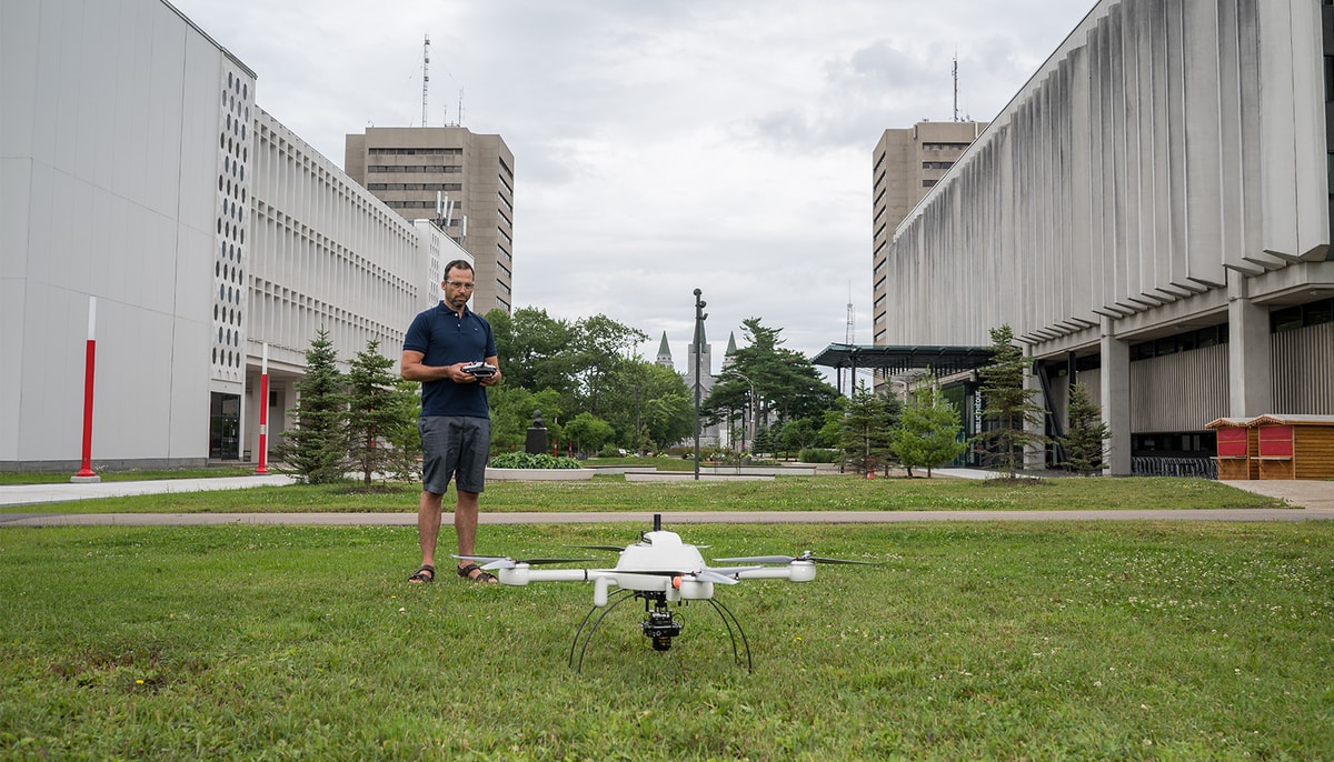 Jusqu'au 28 août, la communauté universitaire peut faire appel aux services d’acquisition de données photogrammétriques par drone imageur (GéoDrone).