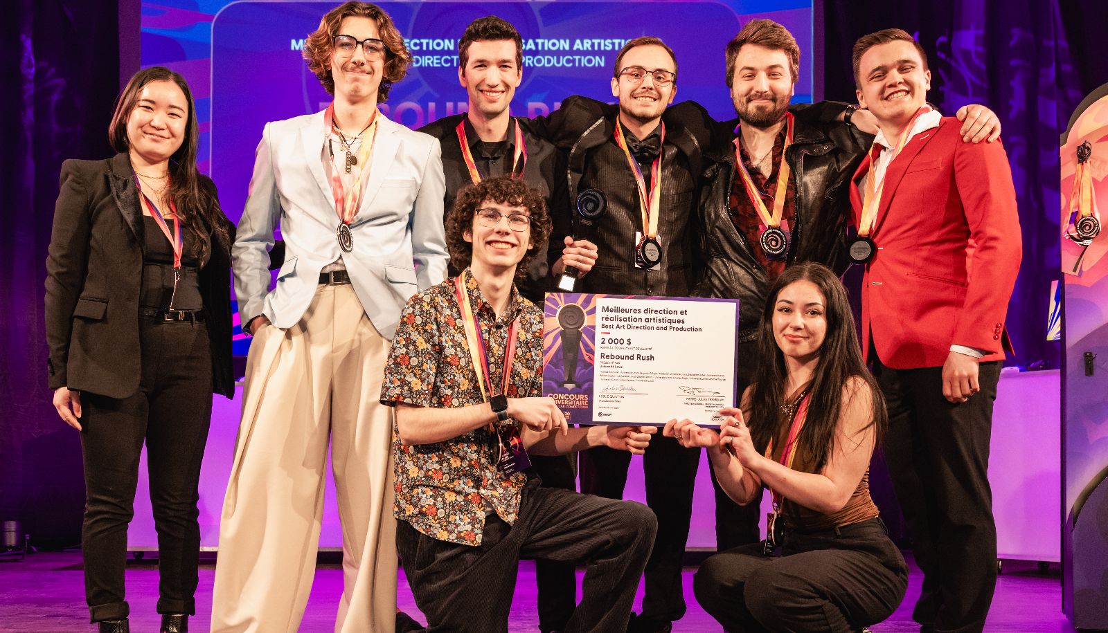 Les membres de l'équipe de l'Université Laval gagnante du prix de la meilleure direction et de la meilleure réalisation artistique. À l'avant: Charles Major (baccalauréat en informatique) et Éloïse Renaud (baccalauréat en art et science de l'animation); à l'arrière: Joanna Tsui, directrice artistique, Ubisoft, William Duplain (baccalauréat en art et science de l'animation), Gabriel Garant (baccalauréat en art et science de l'animation), Maxime Plourde (baccalauréat en informatique), Benjamin D'Anjou-Madore (baccalauréat en art et science de l'animation) et Thomas Couturier (baccalauréat en informatique). Était absent Sébastien Dubé (baccalauréat en génie logiciel).