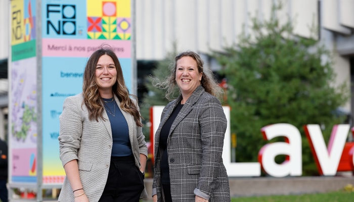 Stéphanie Couture, professeure au Département de psychiatrie et de neurosciences, et Marilyn Giroux, du Département de marketing, qui mènent chacune un projet de recherche dans le contexte du festival.