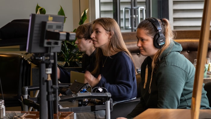 Au centre, l'étudiante Flavie Maltais, première lauréate du Prix SODEC – Université Laval