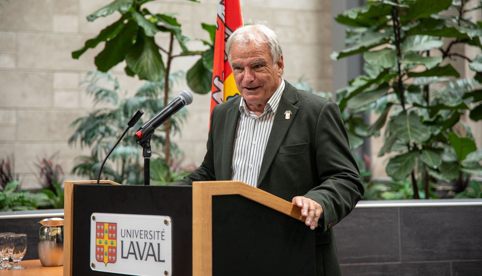 Jacques Larivière, 24e membre du programme Les Cent-Associés de l'Université Laval