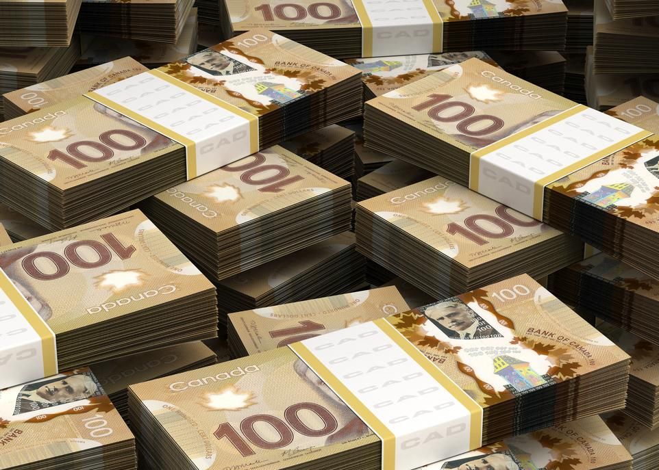 En 2015, le ministère des Finances du Québec évaluait à 800 millions$ les pertes enregistrées annuellement par l'État en raison de l'existence de paradis fiscaux.