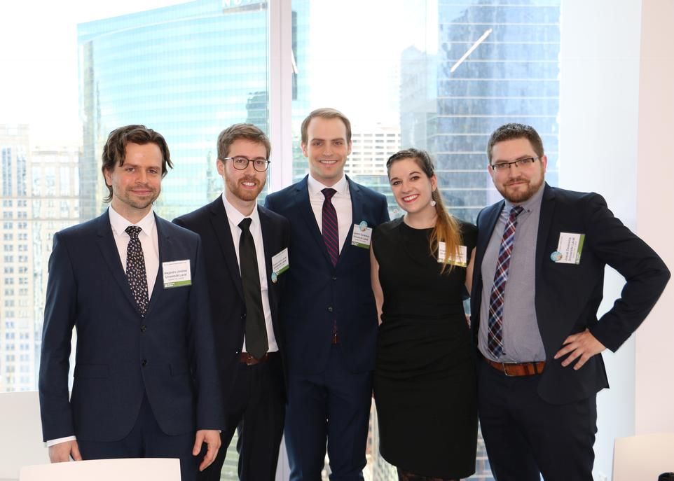 <p>Alejandro Jiménez Pujol, Frédéric Lemieux-Audet, Laurent Généreux, Virginie Allard-Goyer et Josué Desbiens représentaient l'Université Laval au concours Urban Land Institute Hines Student.</p>