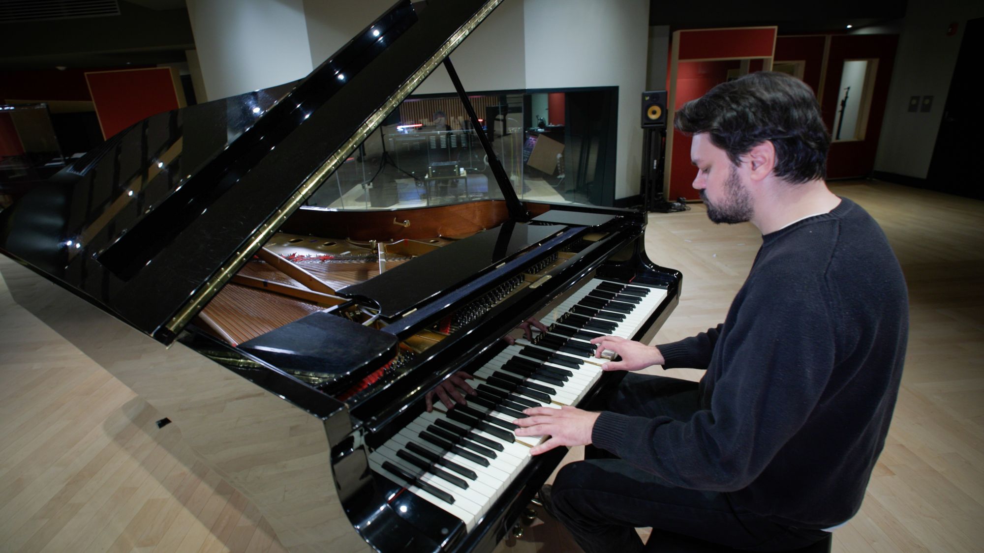 Dragos Chiriac en prestation au LARC