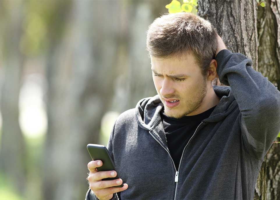 <p>En 2017, il existait environ 325 000 applications mobiles en santé, dont près de 9 % dans le domaine de la santé mentale. Les applications sécuritaires qui reposent sur des données probantes sont toutefois peu nombreuses en psychologie et en neuropsychologie.</p>
