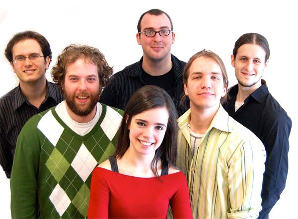 Le nouveau comité exécutif de la CADEUL. À l'arrière: Paul-Antoine Cardin, David Galarneau et Marc-Olivier Toupin. Au centre: Martin Blais et Frédéric Roy. À l'avant: Barbara Poirier.