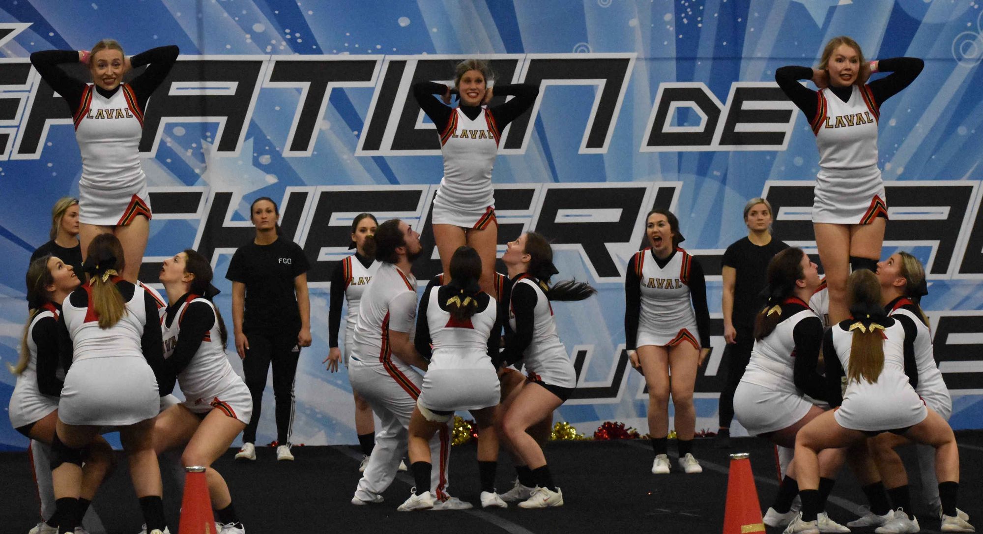 L’équipe de cheerleading Rouge et Or de l'Université Laval