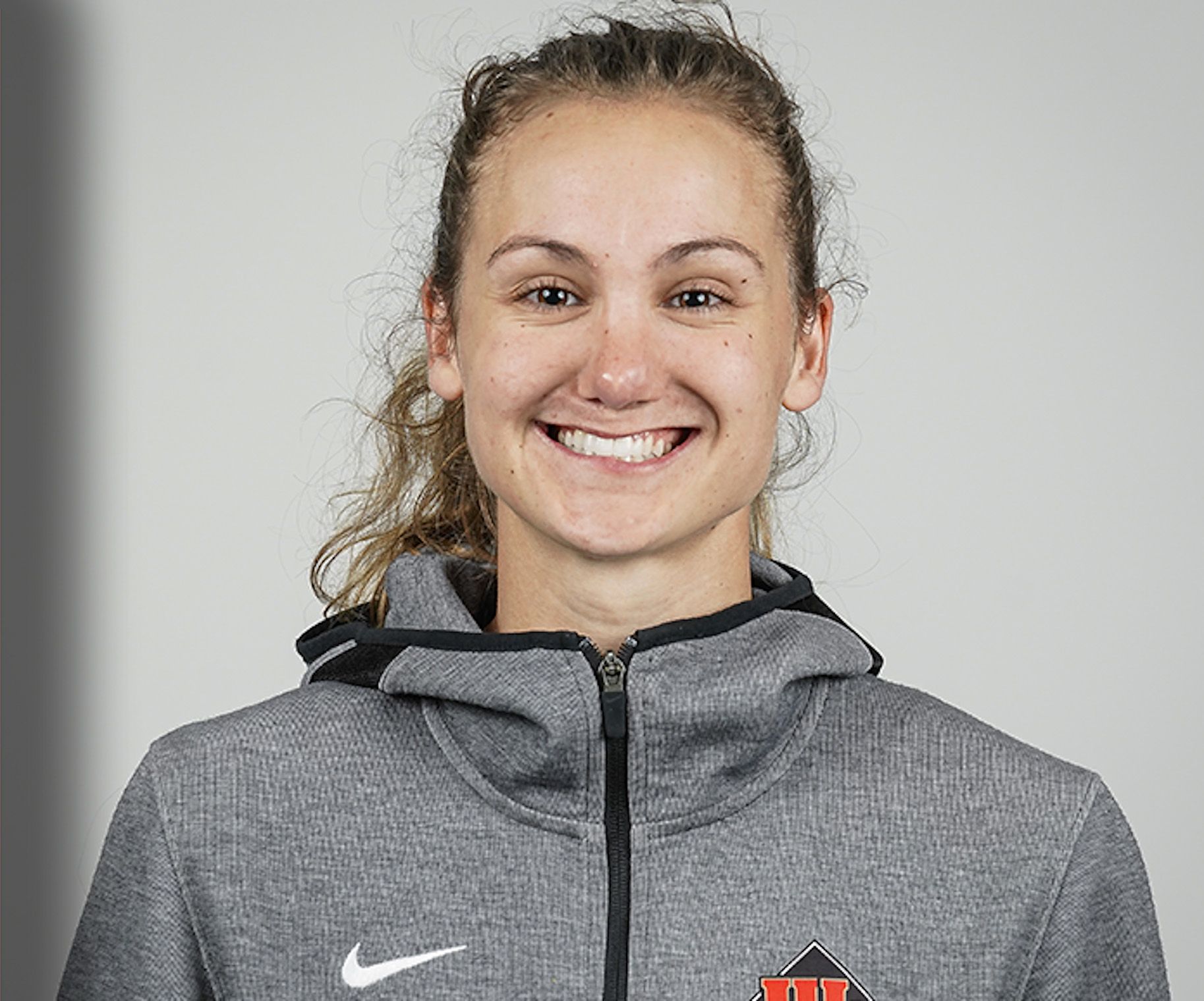 <p>Claudia Émond, entraîneuse adjointe de l’équipe féminine de basketball Rouge et Or.</p>