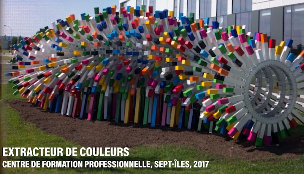 <p>«Extracteur de couleurs», l'une des nombreuses œuvres d'art public de Ludovic Boney.</p>