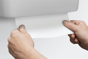 <p>Le papier essuie-main peut contenir jusqu'à 100 000 bactéries par gramme. Le problème est particulièrement prononcé du côté du papier fait de fibres recyclées.</p>
