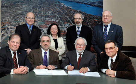 <p>Guy Allard, Louise Brisson, François Doré et John Kingma (en haut), avec Marcel Boulay, Yves Lacouture, Michel Beauchamp et Claude Paradis</p>
