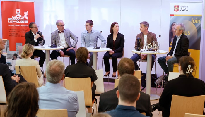 Une table ronde organisée à l'occasion du lancement portait sur le thème de l'importance de favoriser l'entrepreneuriat scientifique dans les universités.