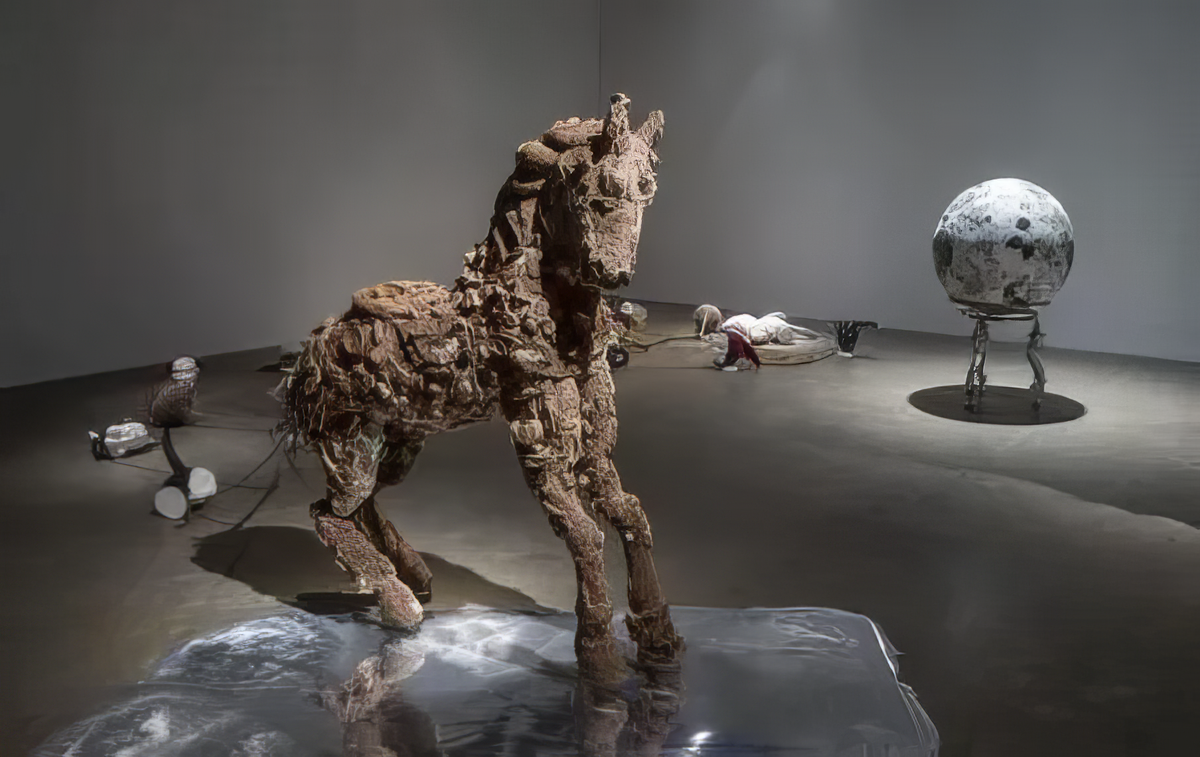 Pour réaliser l'exposition Histoires lacrymogènes, Paryse Martin a imbriqué des univers distincts, dont plusieurs font référence à des contes bien connus. L'installation a été présentée du 6 septembre au 6 octobre 2013 dans la grande galerie de L'Oeil de Poisson.