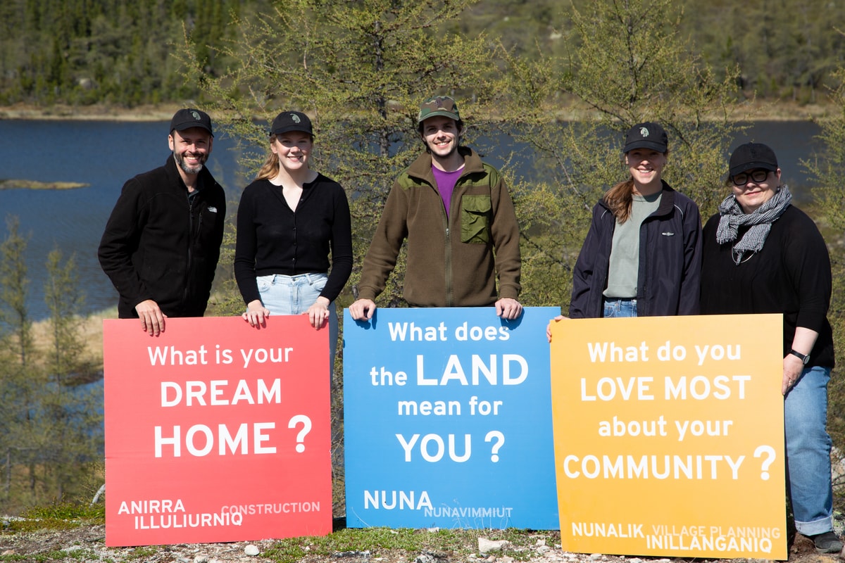 ULaval nouvelles reporter and the Living in Northern Quebec team: Arianne Côté, Samuel Boudreault, Florence Gagnon, and Geneviève Vachon