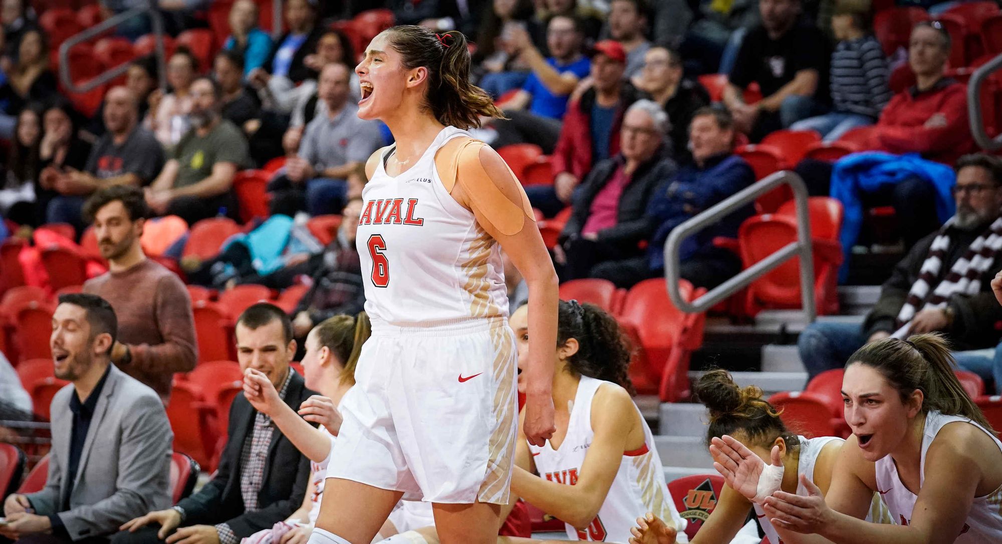 Khaleann Caron-Goudreau, de l'équipe féminine de basketball Rouge et Or.