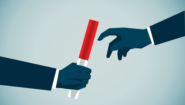 <p>Un des chapitres du <i>Guide</i> est consacré aux enjeux humains de la transmission d’entreprise. Les auteurs touchent à des aspects tels que les profils de cédants, le contexte de l’entreprise familiale et l’importance du lien de confiance. On aborde aussi le savoir lâcher prise du cédant et la nécessité d’asseoir sa crédibilité pour le repreneur.</p>