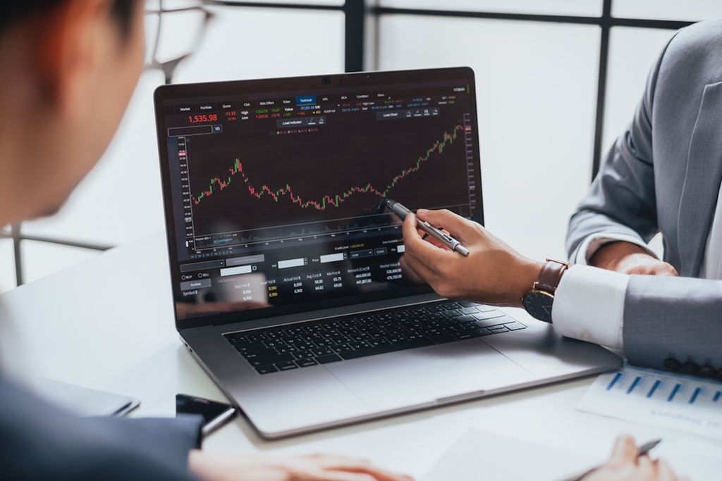 Une erreur est commise si l'on suppose que les adeptes de la finance peuvent prévoir le comportement incertain des marchés.