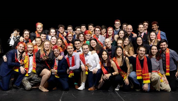 <p>La délégation de l’Université Laval aux Jeux de génie lors de l’annonce de la troisième place au classement général.</p>