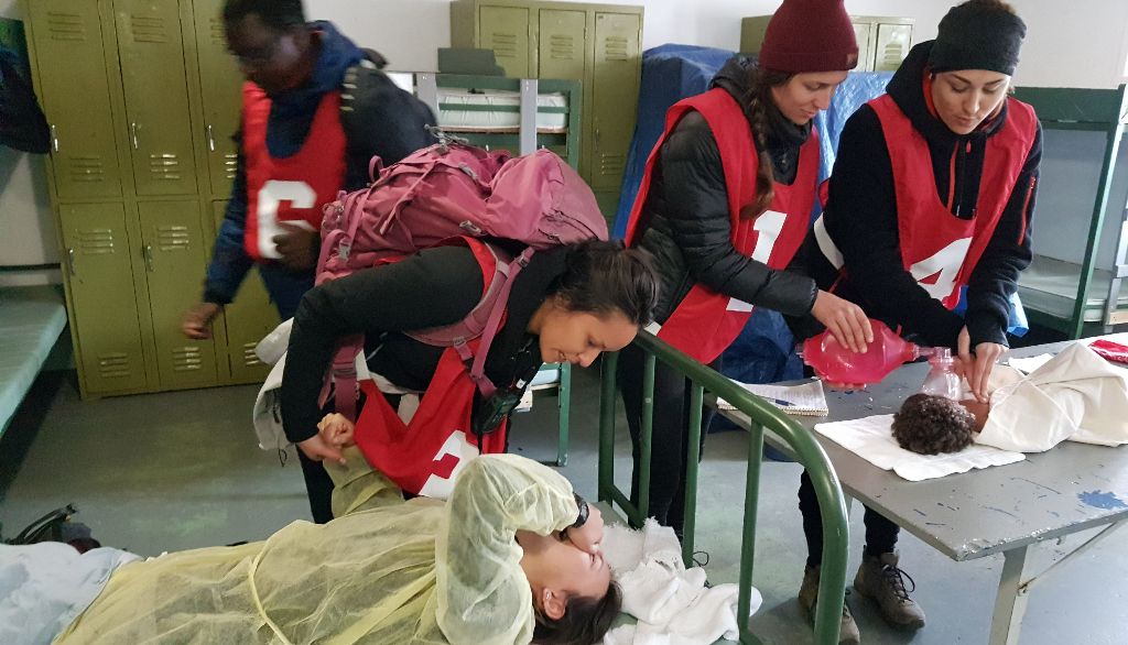 Des étudiantes et des étudiants de différents programmes participent à cette école intensive et multidisciplinaire.