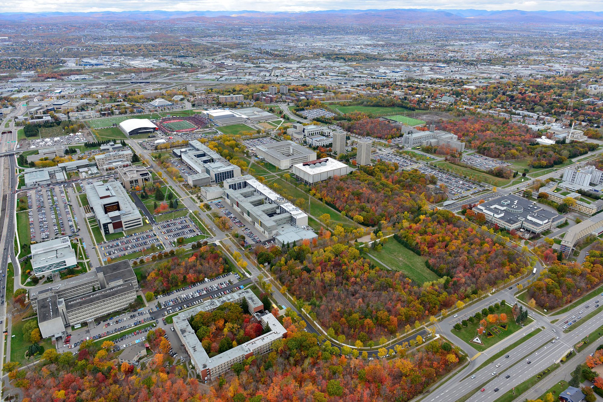 campus-credit-MArc-Robitaille