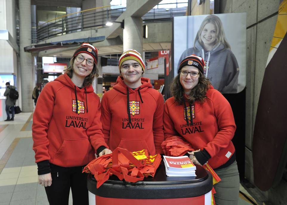 Événement phare de l'Université, la journée Portes ouvertes est organisée par le Bureau du recrutement étudiant avec la collaboration de plusieurs partenaires.